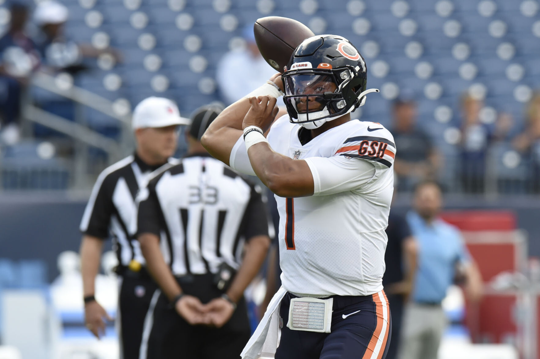 Bears Titans Football